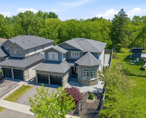Photo 2 at 21 St Magnus Drive, Centennial Scarborough, Toronto