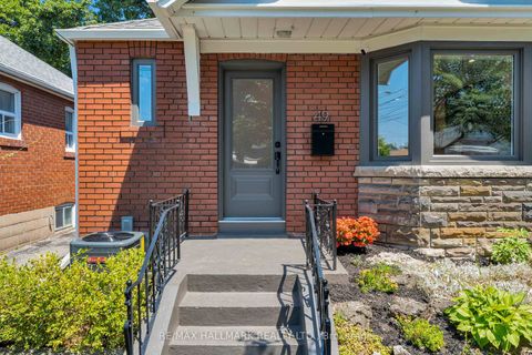 Photo 2 at 49 Binswood Avenue, East York, Toronto