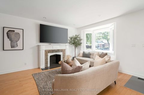 Photo 6 at 49 Binswood Avenue, East York, Toronto