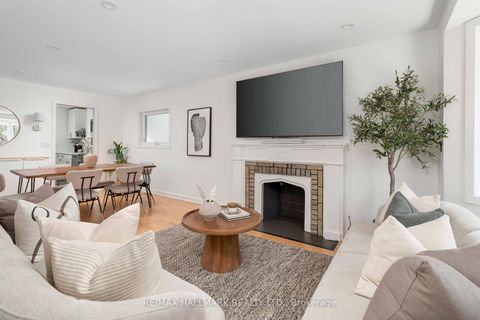 Photo 8 at 49 Binswood Avenue, East York, Toronto