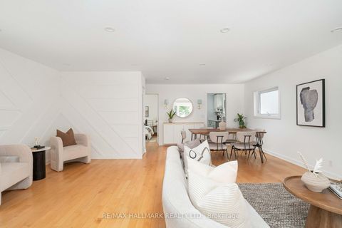Photo 9 at 49 Binswood Avenue, East York, Toronto