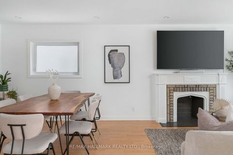 Photo 12 at 49 Binswood Avenue, East York, Toronto