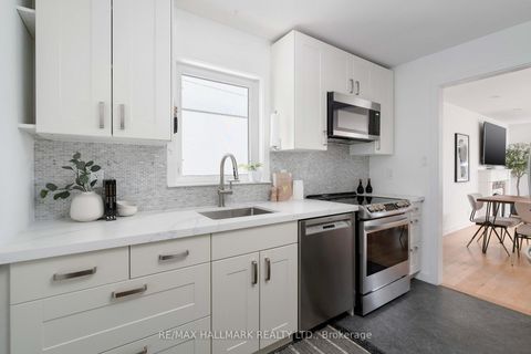 Photo 23 at 49 Binswood Avenue, East York, Toronto