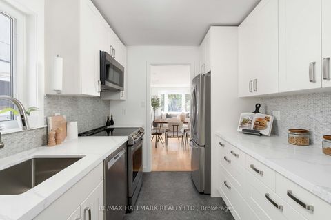 Photo 25 at 49 Binswood Avenue, East York, Toronto