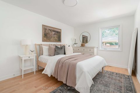 Photo 29 at 49 Binswood Avenue, East York, Toronto