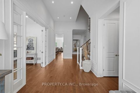 Photo 1 at 81 Parkheights Trail, Nobleton, King