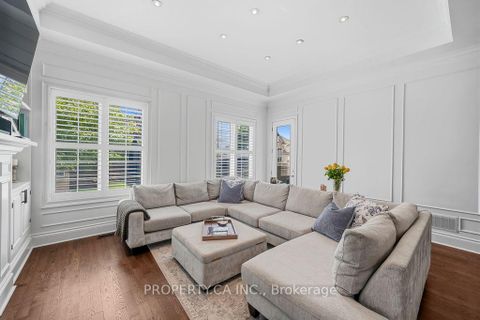 Photo 8 at 81 Parkheights Trail, Nobleton, King