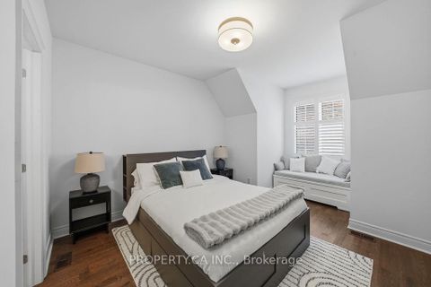Photo 16 at 81 Parkheights Trail, Nobleton, King