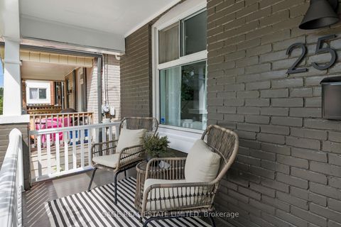Photo 3 at 250 Springdale Boulevard, East York, Toronto