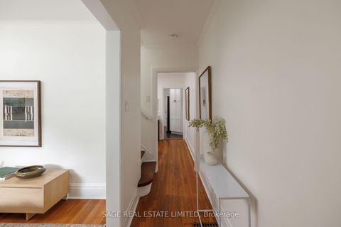 Photo 5 at 250 Springdale Boulevard, East York, Toronto