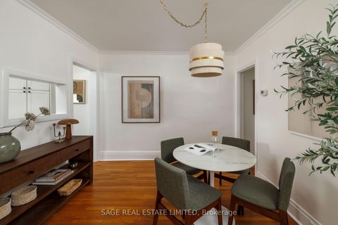 Photo 12 at 250 Springdale Boulevard, East York, Toronto