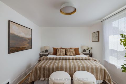 Photo 31 at 250 Springdale Boulevard, East York, Toronto