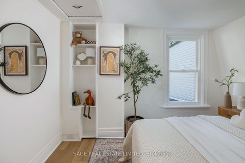 Photo 33 at 250 Springdale Boulevard, East York, Toronto