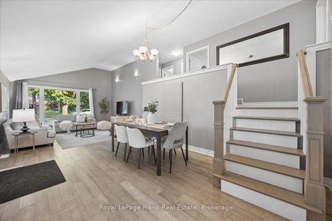 Photo 6 at 2 Rosswood Crescent, Bendale, Toronto