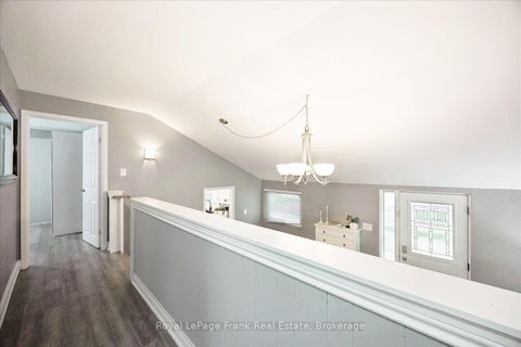 Photo 21 at 2 Rosswood Crescent, Bendale, Toronto