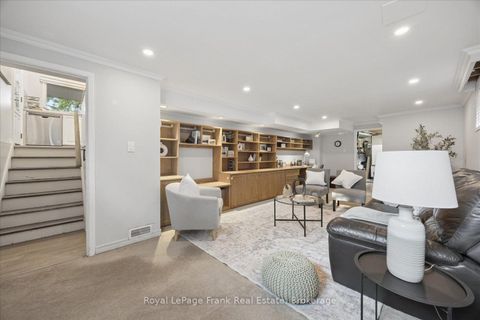 Photo 22 at 2 Rosswood Crescent, Bendale, Toronto