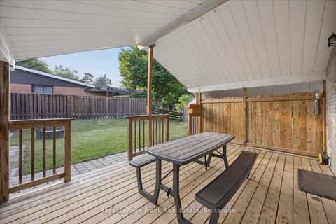 Photo 28 at 2 Rosswood Crescent, Bendale, Toronto