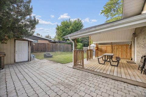 Photo 31 at 2 Rosswood Crescent, Bendale, Toronto