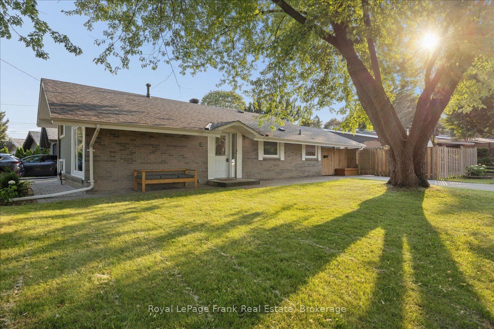 2 Rosswood Crescent, Bendale, Toronto 