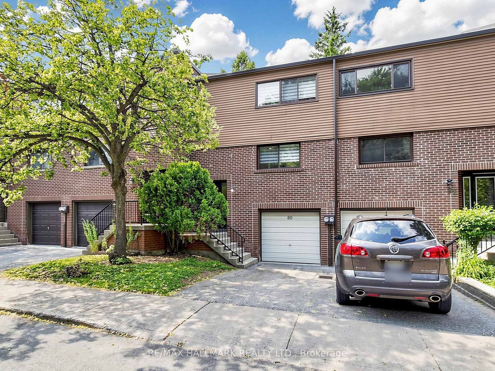 80 Song Meadoway, Hillcrest Village, Toronto 