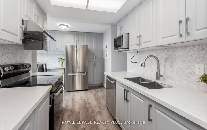 Photo 13 at 509 - 5 Lisa Street, Queen Street Corridor, Brampton