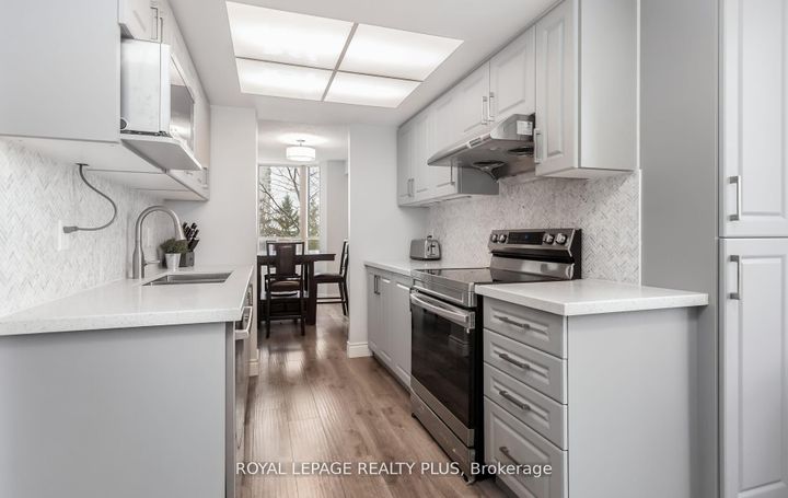 Photo 17 at 509 - 5 Lisa Street, Queen Street Corridor, Brampton