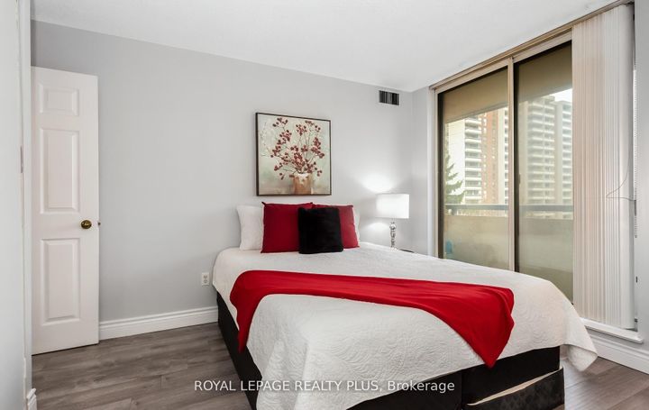 Photo 34 at 509 - 5 Lisa Street, Queen Street Corridor, Brampton