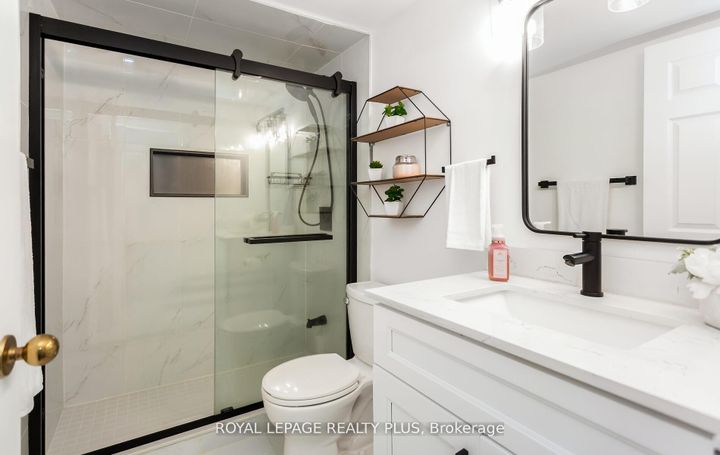 Photo 37 at 509 - 5 Lisa Street, Queen Street Corridor, Brampton