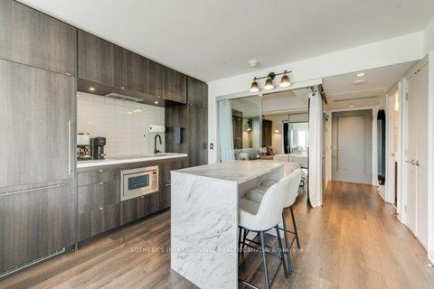 Photo 15 at 2018 - 155 Yorkville Avenue, Annex, Toronto