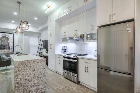 Photo 8 at 366 Ontario Street, Moss Park, Toronto