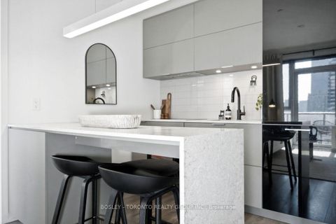 Photo 11 at 2007 - 20 Richardson Street, Waterfront Communities C8, Toronto