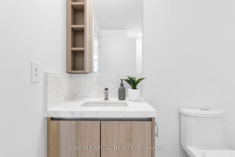 Photo 11 at 1612 - 319 Jarvis Street, Moss Park, Toronto