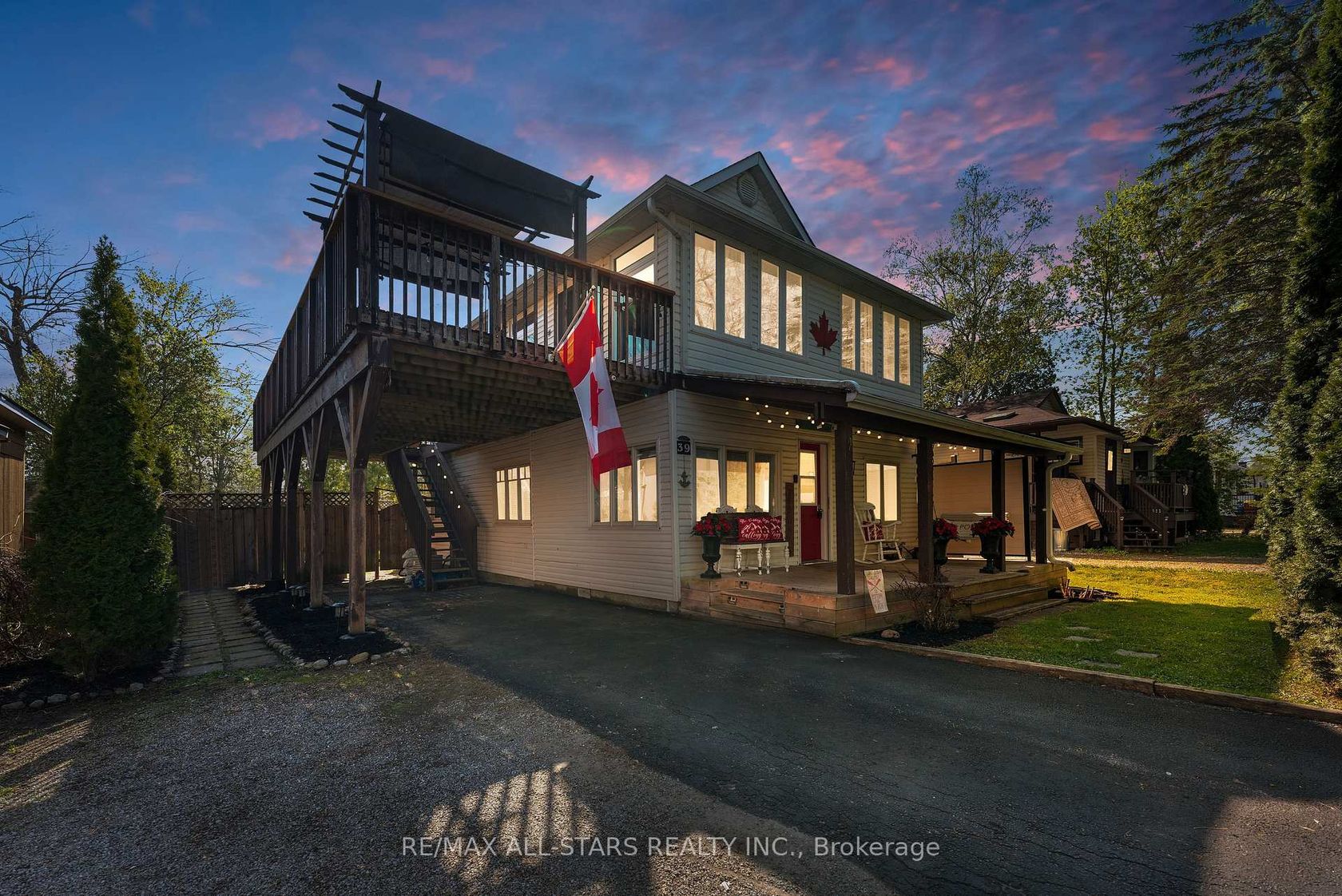 39 Franklin Beach Road, Sutton & Jackson
