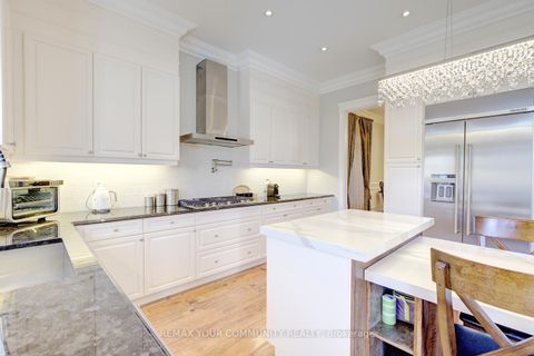 Photo 15 at 75 Baldry Avenue, Patterson, Vaughan