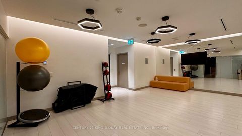 Photo 5 at N3002 - 6 Sonic Way, Flemingdon Park, Toronto