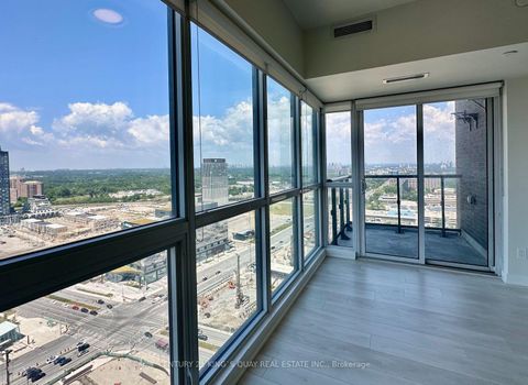 Photo 13 at N3002 - 6 Sonic Way, Flemingdon Park, Toronto