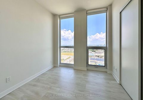 Photo 15 at N3002 - 6 Sonic Way, Flemingdon Park, Toronto