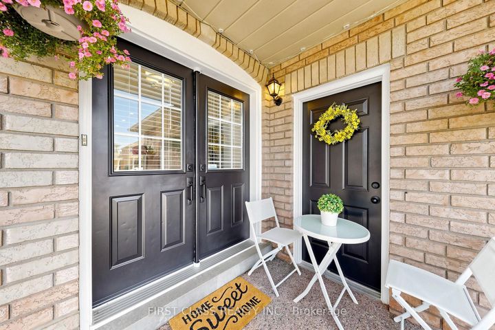 Photo 1 at 175 Tiller Trail, Fletcher's Creek Village, Brampton