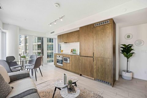 Photo 6 at 1611 - 60 Shuter Street, Yonge Corridor, Toronto