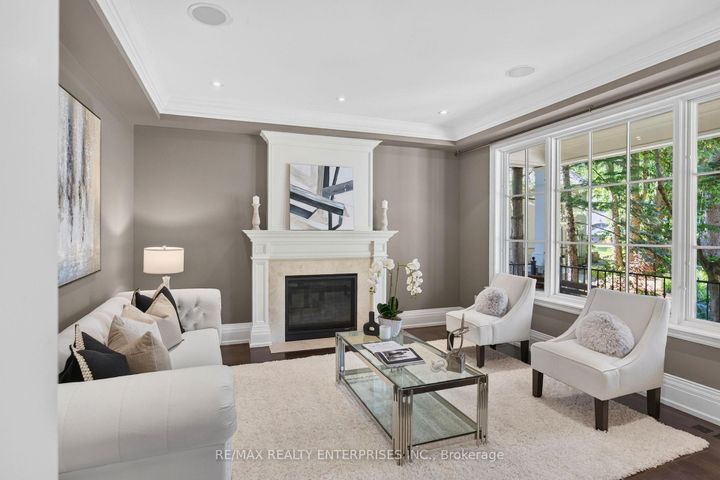 Photo 6 at 1396 Crescent Road, Lorne Park, Mississauga