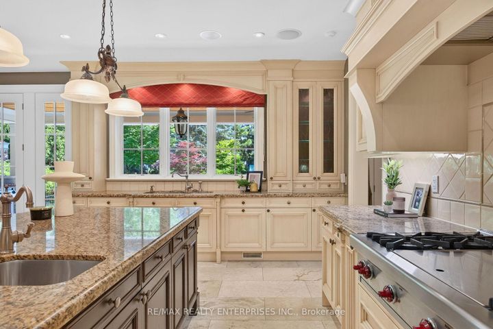 Photo 18 at 1396 Crescent Road, Lorne Park, Mississauga