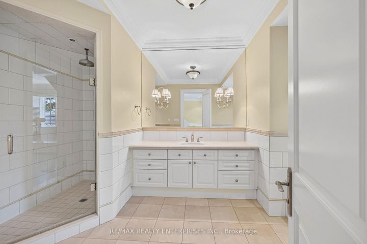 Photo 27 at 1396 Crescent Road, Lorne Park, Mississauga