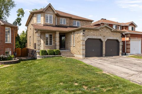 Photo 1 at 144 Country Lane, Painswick South, Barrie