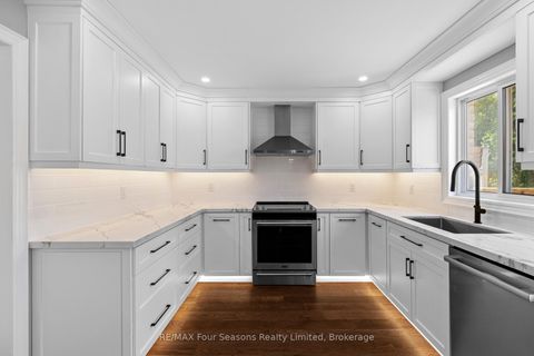 Photo 4 at 144 Country Lane, Painswick South, Barrie