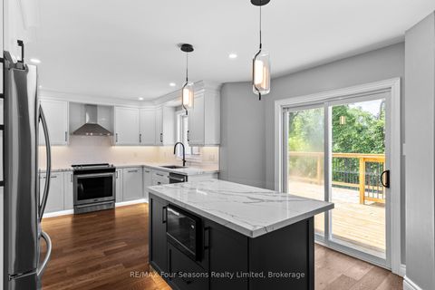 Photo 5 at 144 Country Lane, Painswick South, Barrie