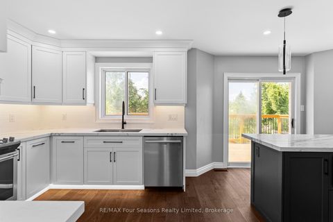 Photo 7 at 144 Country Lane, Painswick South, Barrie