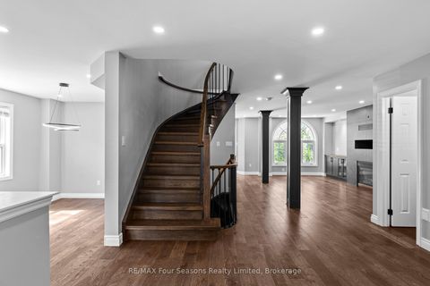 Photo 10 at 144 Country Lane, Painswick South, Barrie