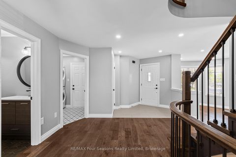 Photo 11 at 144 Country Lane, Painswick South, Barrie