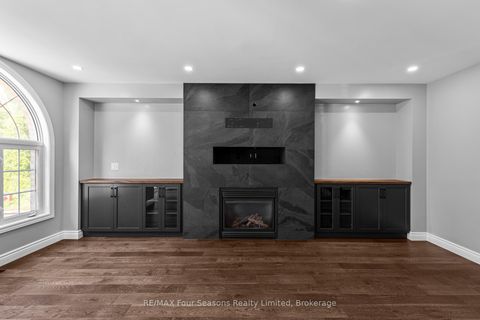 Photo 16 at 144 Country Lane, Painswick South, Barrie