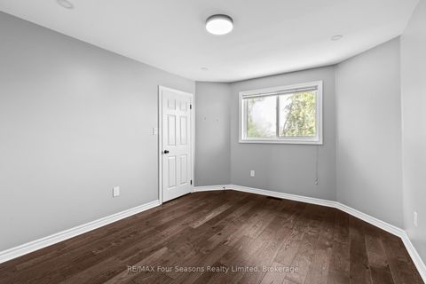 Photo 31 at 144 Country Lane, Painswick South, Barrie